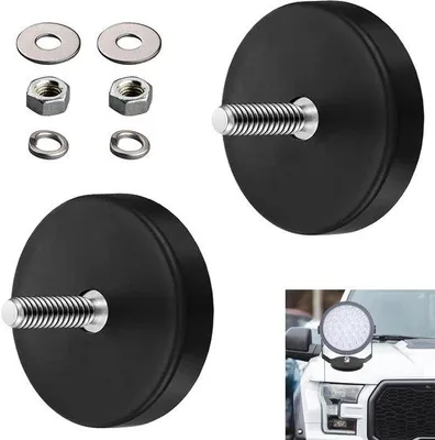 Productafbeelding van Neodymiummagneten met een diameter van 66 mm, voorzien van een M6-schroefdraad, geschikt voor gebruik met magnetische borden, en met een rubberen antislipcoating