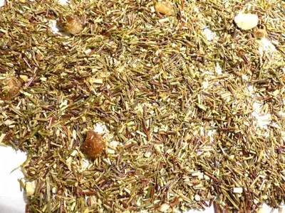Produktbild von Gebrannte Mandeln Grüner Rooibos Tee Naturideen® 100g