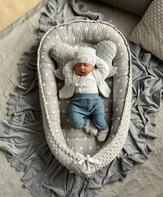 Produktbild von MINKY Grau/STERNE Grau Babynestchen Unterlage 2 Tlg SET Babynest Wicleklunterlage Reisebett Babydecke Babyausstattung 4 Jarhreszeiten PREMIUM Geschenk