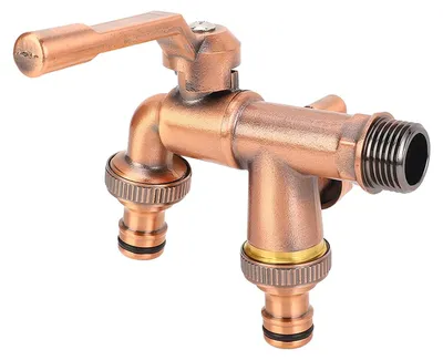 Produktbild von Messing Doppelhähne Wasserhahn mit 2-Wege Gartenschlauch-Splitter