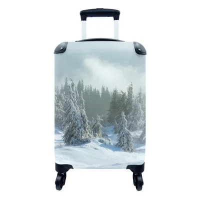 Produktbild von MuchoWow® Koffer Handgepäck Trolley Rollkoffer Kleine Reisekoffer mit 4 Rollen - Wald - Schnee - Winter - Cabin Size < 55x40x23 cm & 55x40x20 cm - Fotokoffer - Kabinenkoffer - Boardgepäck - Reise-Box - Reisekoffer - Reisegepäck - Koffer mit Bild - Trolley für Kinder