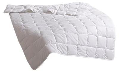 Produktbild von Traumschlaf Lyocell™ Lyocell Bettdecke leicht, Füllung: 70% Lyocell, 30% Polyester 240x220 cm