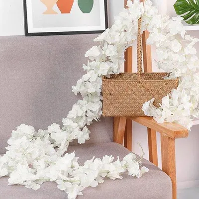 Zdjęcie produktu dla Sztuczna girlanda z winorośli sakura - 256 kwiatów do dekoracji domu