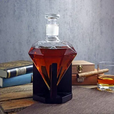 Produktbild von Famanu Karaffe Kristallglas - Set für Whiskygläser