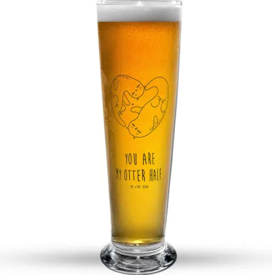 Produktbild von Mr. & Mrs. Panda Bierglas Otter Herz - Transparent - Geschenk, Liebe, Bier Glas, Trinkglas, Glasbierglas, Hochzeitstag, Liebesgeschenk, Bierbecher, Glasbecher