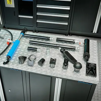 Produktbild von Hydraulischer Ausbeulsatz inklusive Zugpresse