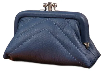 Immagine prodotto di Portafoglio da donna Belveder, in vera pelle, stile vintage, colore blu navy, con chiusura in pelle. Modello 50914