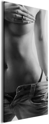 Produktbild von Wallario Premium Leinwandbild Halbnackte Frau mit Jeans in Größe 50 x 125 cm