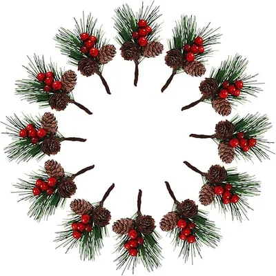 Produktbild von Weihnachtszweige – mit Beeren und Tannenzapfen – 6 × 8 cm – 12 Stück – Roter Beerenzweig – Künstliche Tannenzweige – DIY-Weihnachtsdekoration