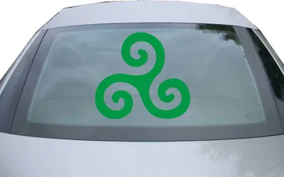 Produktbild von Indigos UG - Aufkleber Heckscheibe & Motorklappe DE2229 - grün - 600x549 mm - Triskele - Auto Scheiben Fenster Heckklappe Tuning Racing JDM - Die cut