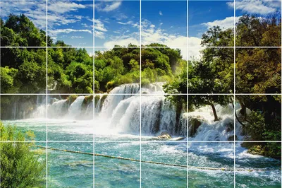 Produktbild von Fliesenaufkleber 15x15 cm – 24 Stück – Selbstklebend – Wasserfest – Pflegeleicht – Hitzebeständig – Für Küche & Bad – Ein Wasserfall inmitten der Natur