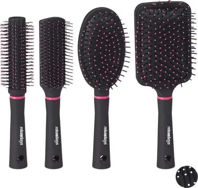 Produktbild von Famanu Haarbürsten-Set mit runden Bürsten für alle Haartypen - Praktisch und handlich