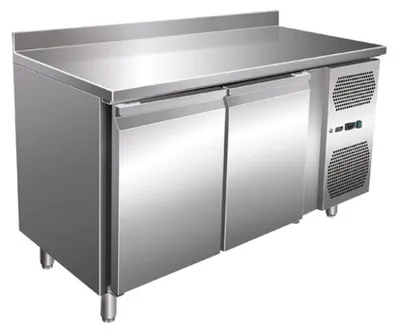 Produktbild von Gastro Kühltisch | Kühltheke Edelstahl | 115 Liter | 2 Türen | Aufkantung | Umluftkühlung | -2 bis +8°C