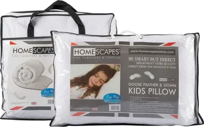 Image de HOMESCAPES Ensemble pour lit enfant – Couette d'été 120 x 150 cm et oreiller 40 x 60 cm – Plumes et duvet