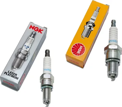 Immagine prodotto di Set di candele 7822 NGK - 1x BPR6ES 1x PMR8B per Moto Guzzi