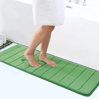 Produktbild von Famanu Badmatte aus Memory-Schaum - absorbierend und rutschfest - 40 x 120 cm - grün