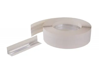 Produktbild von Papier-Eckschutz mit Aluminiumverstärkung, aufgeleimt, 30 m x 5 cm