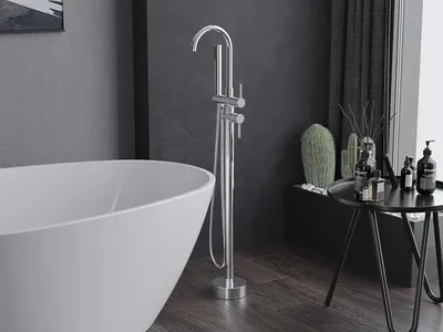 Image de Robinet de baignoire autoportante Alma chromé (75033-00)