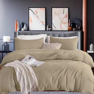 Immagine prodotto di Set di lenzuola 200x220 cm, color sabbia, senza bisogno di stiratura, antiscottatura, con 2 federe 80x80 cm, chiusura a zip, in microfibra