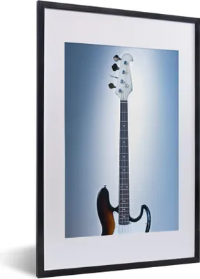 Produktbild von MuchoWow® Gerahmtes Poster Die Saiten einer E-Gitarre 40x60 cm - Poster mit Schwarzem Bilderrahmen Wandposter Rahmen Foto Bilder - Poster in Rahmen