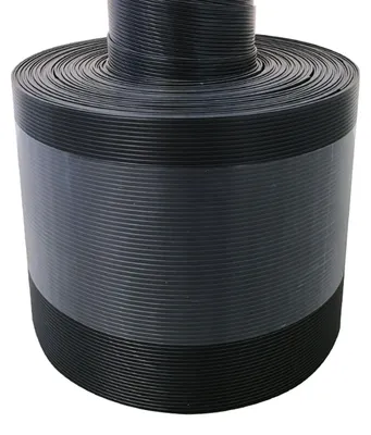 Produktbild von Arvotec Sichtschutzstreifen | 25m Rolle, Rillen-Optik Schwarz | besonders Stark mit 1,1 mm, keine Klemmschienen nötig | UV- und witterungsbeständig