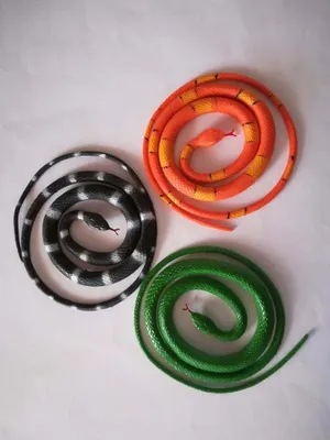 Produktbild von Gummischlangen 3erSet, je 100 cm, Schlange Schlangen Kindergeburtstag Mitbringsel Tiere Spieltiere