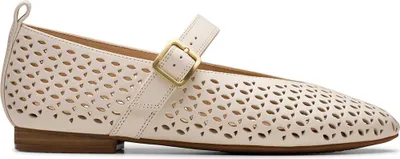 Immagine prodotto di Clarks Fawna Jane, ballerina traforata/increspata, bianca, da donna