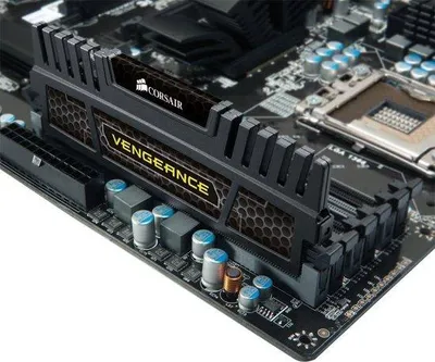 Zdjęcie produktu dla 4 GB pamięci RAM DDR3 1600 MHz, czarna