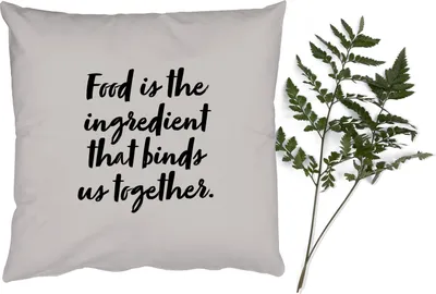 Produktbild von MuchoWow® Zierkissen Sofakissen Wohnzimmer Dekokissen 40x40 cm Zitate - Sprichwörter - Ehepaar - Essen ist die Zutat, die uns zusammenhält - Essen - Foto Kissen - Schlafzimmer Dekoration