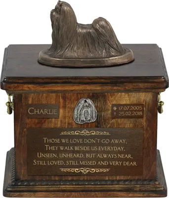 Produktbild von Shih Tzu - Eine Urne für die Asche eines Hundes, eine Urne mit einer Statue, eine personalisierte Hundeurne von der Marke Art-Dog.