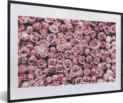 Produktbild von MuchoWow® Gerahmtes Poster Blumen - Rosen - Natur - Rosa - Botanisch 60x40 cm - Poster mit Schwarzem Bilderrahmen Wandposter Rahmen Foto Bilder - Schlafzimmer - Plakat in Rahmen - Drucken