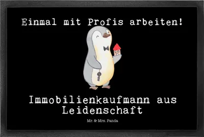 Produktbild von Mr. & Mrs. Panda Schmutzfangmatte Immobilienkaufmann Leidenschaft 40 x 60 cm - Schwarz - Geschenk, Ausbildung, Bodenvorleger, Immobilienmakler, fußmatte, Schmutzfänger