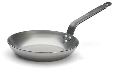 Image de De Buyer Carbone PLUS Lyonnaise 5110.22 Poêle à frire, diamètre maxi 22 cm, fonte/aluminium moulé, compatible induction, revêtement anti-adhésif