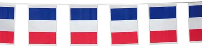 Produktbild von Flaggengirlande im Frankreich-Design, 4 m Länge, mit 12 Flaggen aus PE