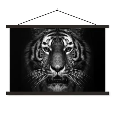 Produktbild von MuchoWow® Textilposter Tiger - Tiere - Schwarz - Weiß - Porträt - Wild 90x60 cm mit schwarzem Rahmen - Aufhängungssatz