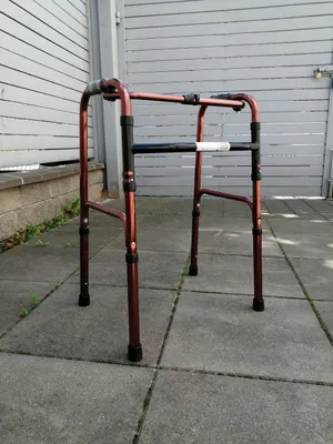 Produktbild von Faltbarer Gehwagen Reha Fund RF-131 Aluminium 3-in-1 höhenverstellbar