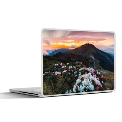 Produktbild von MuchoWow® Laptop Aufkleber Sticker Cover Berge - Dämmerung - Blumen 31x22.5 cm - Laptop-Deko
