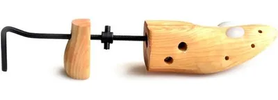 Productafbeelding van Famanu schoenrekken, set van 2, verstelbaar - gemaakt van duurzaam hout - geschikt voor verschillende schoenmaten