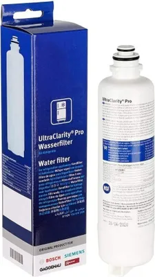 A product box and a water filter are shown against a white background.
