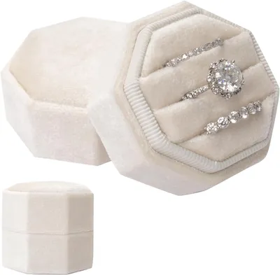 Imagen del producto de Caja de terciopelo beige para 3 anillos, con forro de terciopelo, ideal para anillos de compromiso