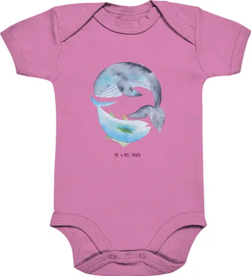 Produktbild von Mr. & Mrs. Panda overall baby Walfisch Thunfisch 1. - 3. Monat - Bubble Gum Pink - Geschenk, Tunfisch, Strampler, Lustige Sprüche, Babybody, Spruch Lustig, Des Tages, Wal