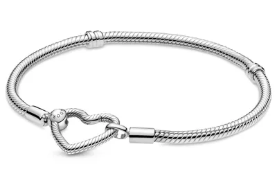 Image de Bracelet pour femme de PANDORA en argent sterling avec fermeture en forme de cœur