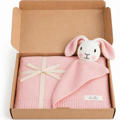 Produktbild von 2-in-1 Babydecke mit Kuschelkanninchen und aus Baumwolle