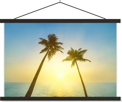 Produktbild von MuchoWow® Textilposter Strand - Sonnenuntergang - Palmen 60x40 cm mit schwarzem Rahmen - Hölzernes
