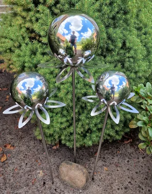 Produktbild von Blütenzauber Paris Rosenkugel 15/10/10 cm Edelstahl poliert Gartenstecker mit Stab 80 cm
