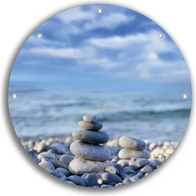Produktbild von Wallario rundes Outdoor-Poster für Garten oder Balkon, Motiv Steinstapel am Strand, 30 cm Durchmesser