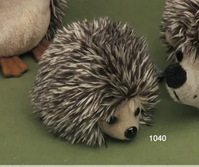 Produktbild von kleiner Igel von Förster 8 cm Plüschtier Stofftier Kuscheltier