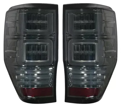 Imagen del producto de Luces traseras LED para Ford Ranger 12-18, con luces intermitentes dinámicas secuenciales y acabado ahumado.
