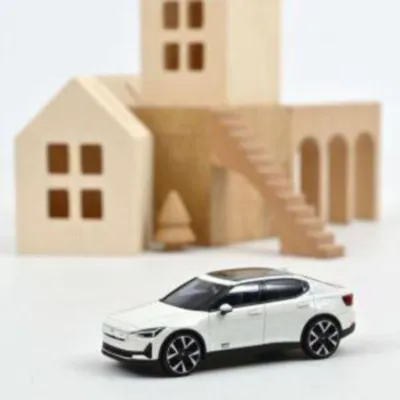 Produktbild von NOREV 1:43 Polestar 2 2024 Snow