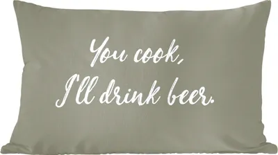 Produktbild von MuchoWow® Zierkissen Sofakissen Wohnzimmer Dekokissen 60x40 cm Sprichwörter - Zitate - Du kochst, ich trinke Bier - Kopfkissen - Polster mit Foto